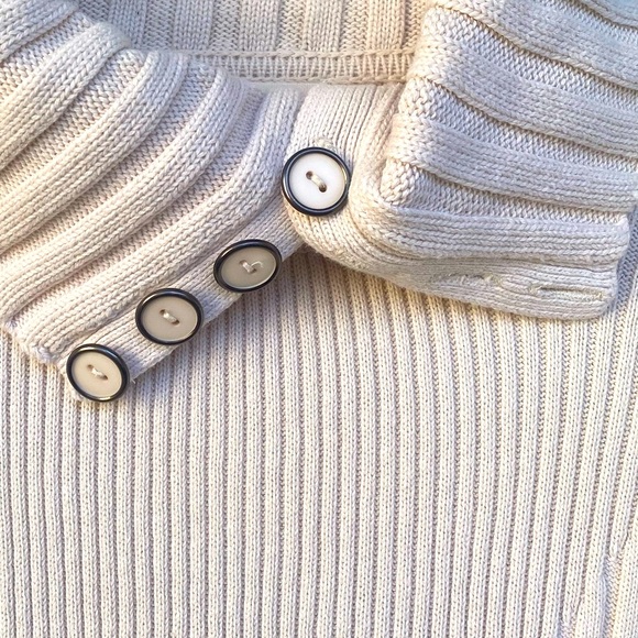 Dkny Relaxed Knit Turtleneck Pullover Sweater | Size Medium - Picture 5 of 7